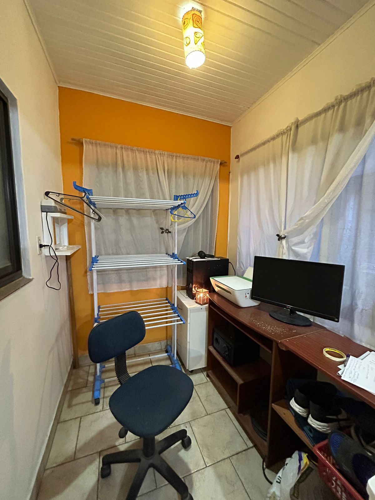 1940 Agustin Alvarez, Bahía Blanca, Buenos Aires, 8000, 3 Bedrooms Bedrooms, ,2 BathroomsBathrooms,Casa,Alquiler,Agustin Alvarez,1519