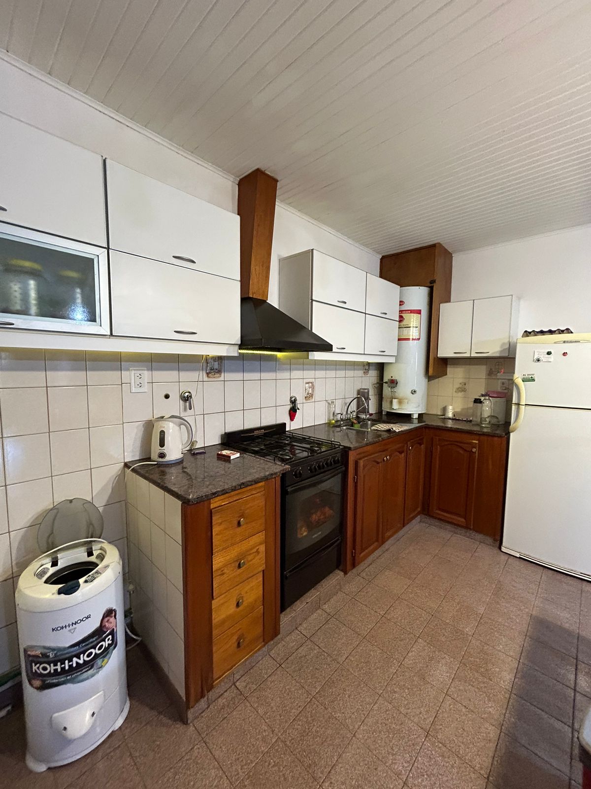 1940 Agustin Alvarez, Bahía Blanca, Buenos Aires, 8000, 3 Bedrooms Bedrooms, ,2 BathroomsBathrooms,Casa,Alquiler,Agustin Alvarez,1519