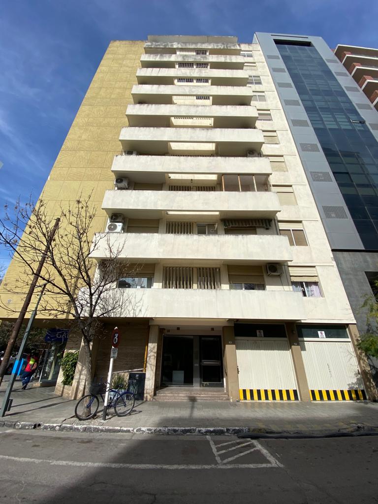 Hipolito Yrigoyen, Buenos Aires 8000, 3 Bedrooms Bedrooms, ,3 BathroomsBathrooms,Departamento,Alquiler,Hipolito Yrigoyen,1536
