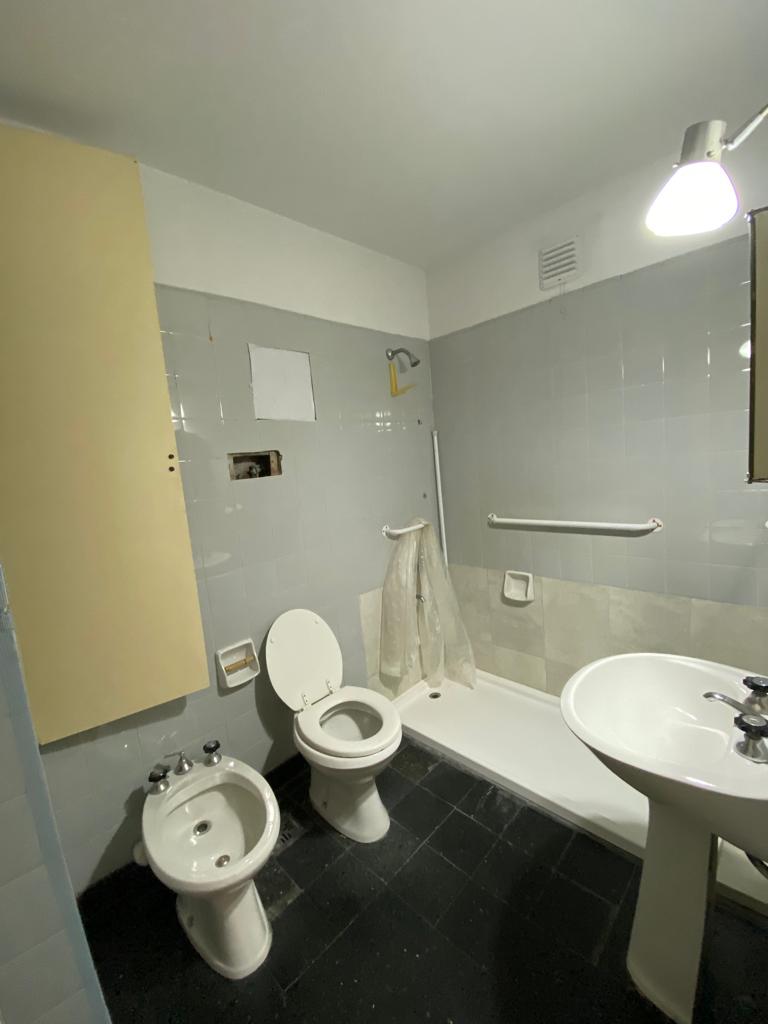 Hipolito Yrigoyen, Buenos Aires 8000, 3 Bedrooms Bedrooms, ,3 BathroomsBathrooms,Departamento,Alquiler,Hipolito Yrigoyen,1536