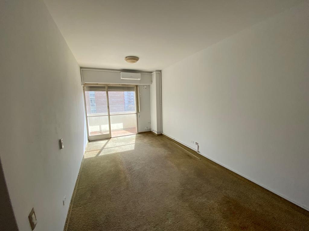 Hipolito Yrigoyen, Buenos Aires 8000, 3 Bedrooms Bedrooms, ,3 BathroomsBathrooms,Departamento,Alquiler,Hipolito Yrigoyen,1536