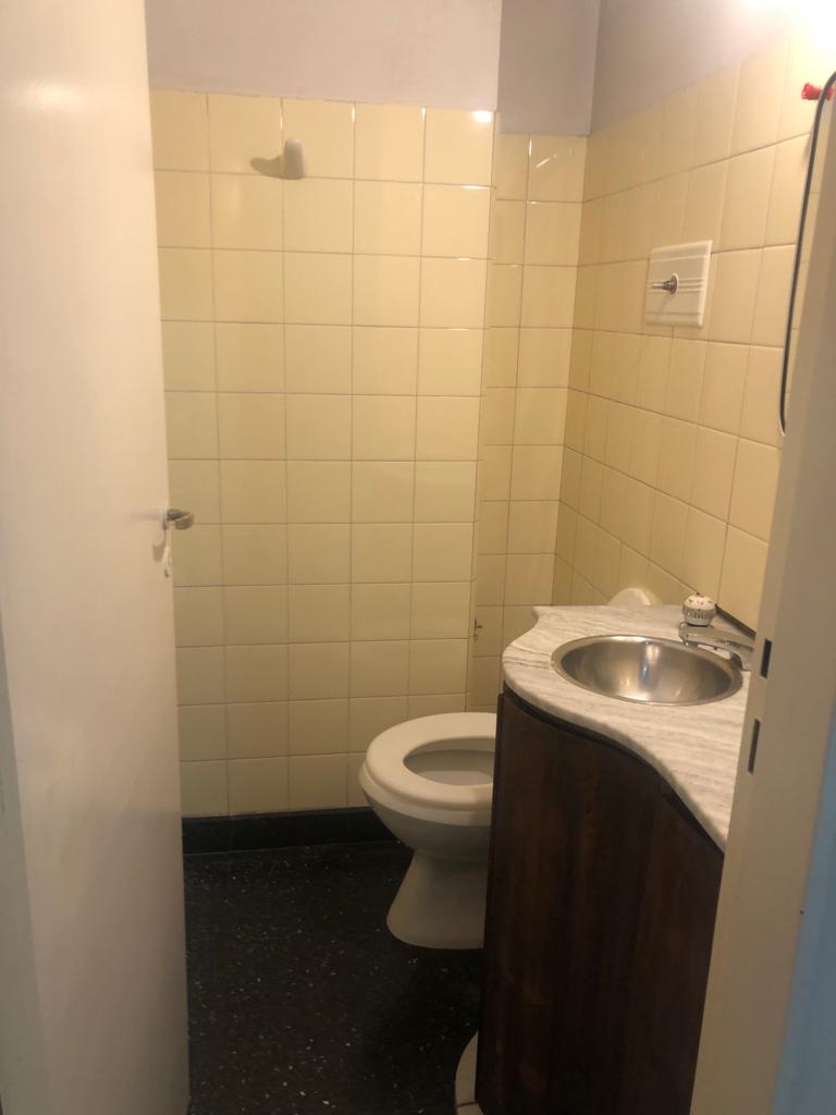 Las Heras 126, Buenos Aires 8000, 2 Bedrooms Bedrooms, ,2 BathroomsBathrooms,Departamento,Venta,Las Heras,1546
