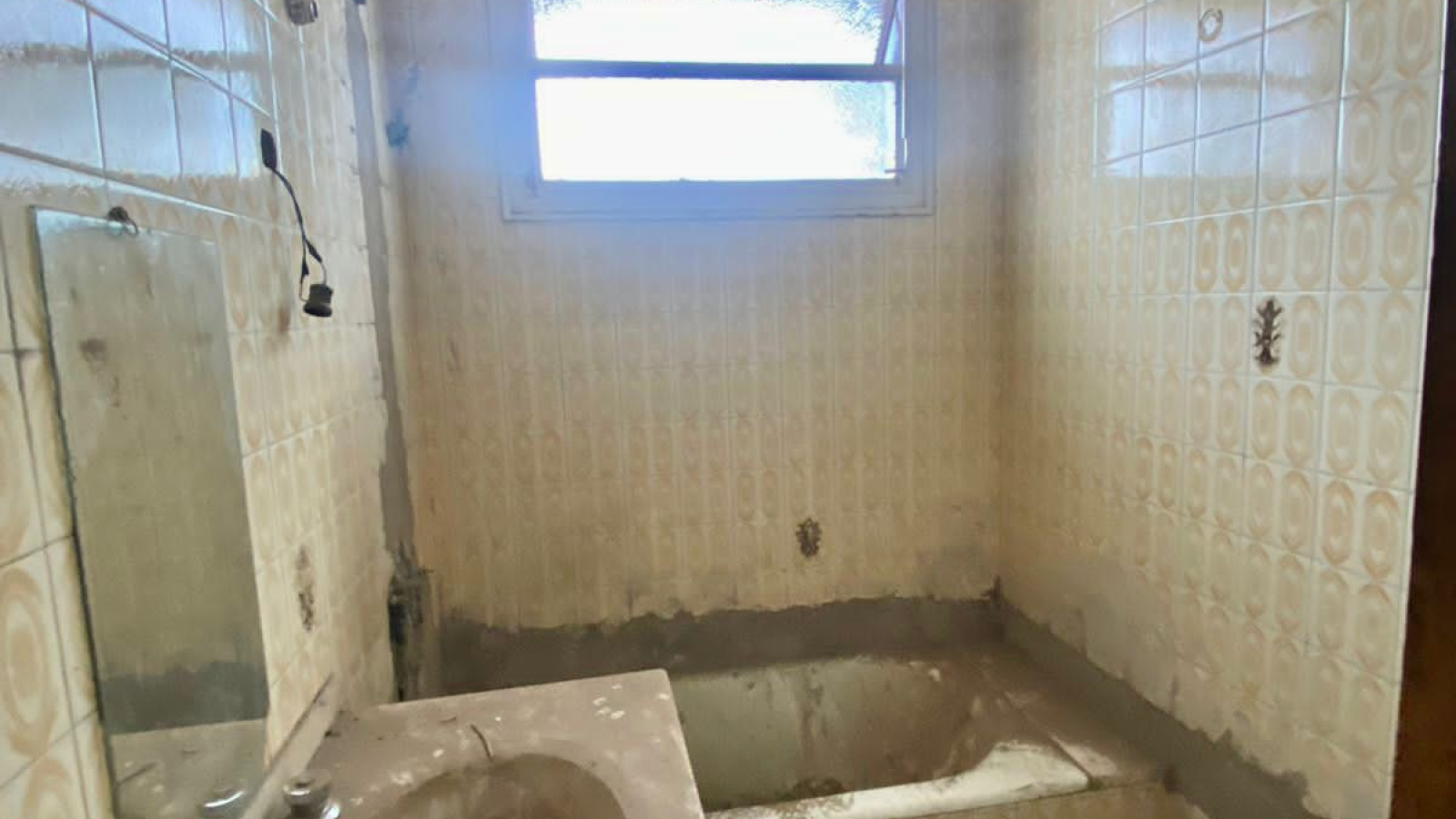 1349 Castelli, Bahía Blanca, Buenos Aires, 8000, ,Casa,Venta,Castelli,1586