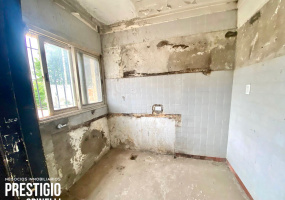 1349 Castelli, Bahía Blanca, Buenos Aires, 8000, ,Casa,Venta,Castelli,1586