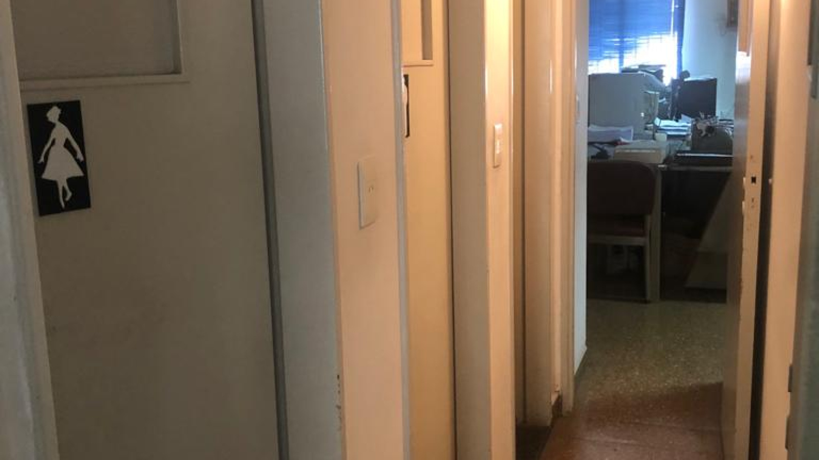 62 Ver másno, Bahía Blanca, Buenos Aires, 8000, ,3 BathroomsBathrooms,Oficina,Venta,Moreno,1600