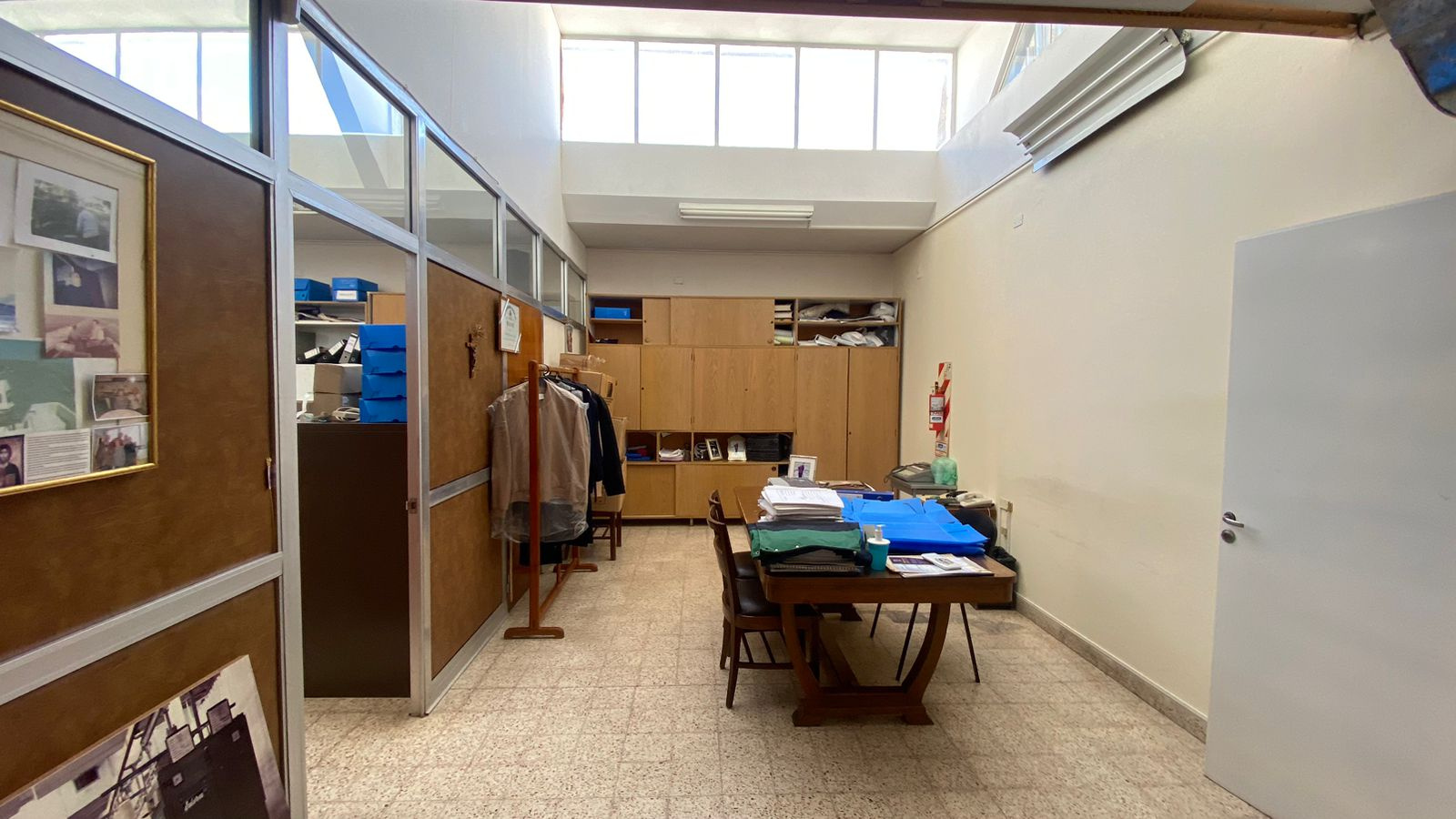 1506 undiano, Bahía Blanca, Buenos Aires, 8000, 14 Rooms Rooms,3 BathroomsBathrooms,Oficina,Alquiler,undiano,1607