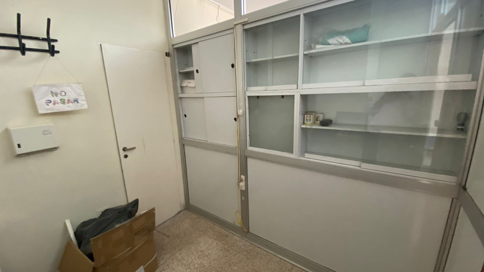 1506 undiano, Bahía Blanca, Buenos Aires, 8000, 14 Rooms Rooms,3 BathroomsBathrooms,Oficina,Alquiler,undiano,1607