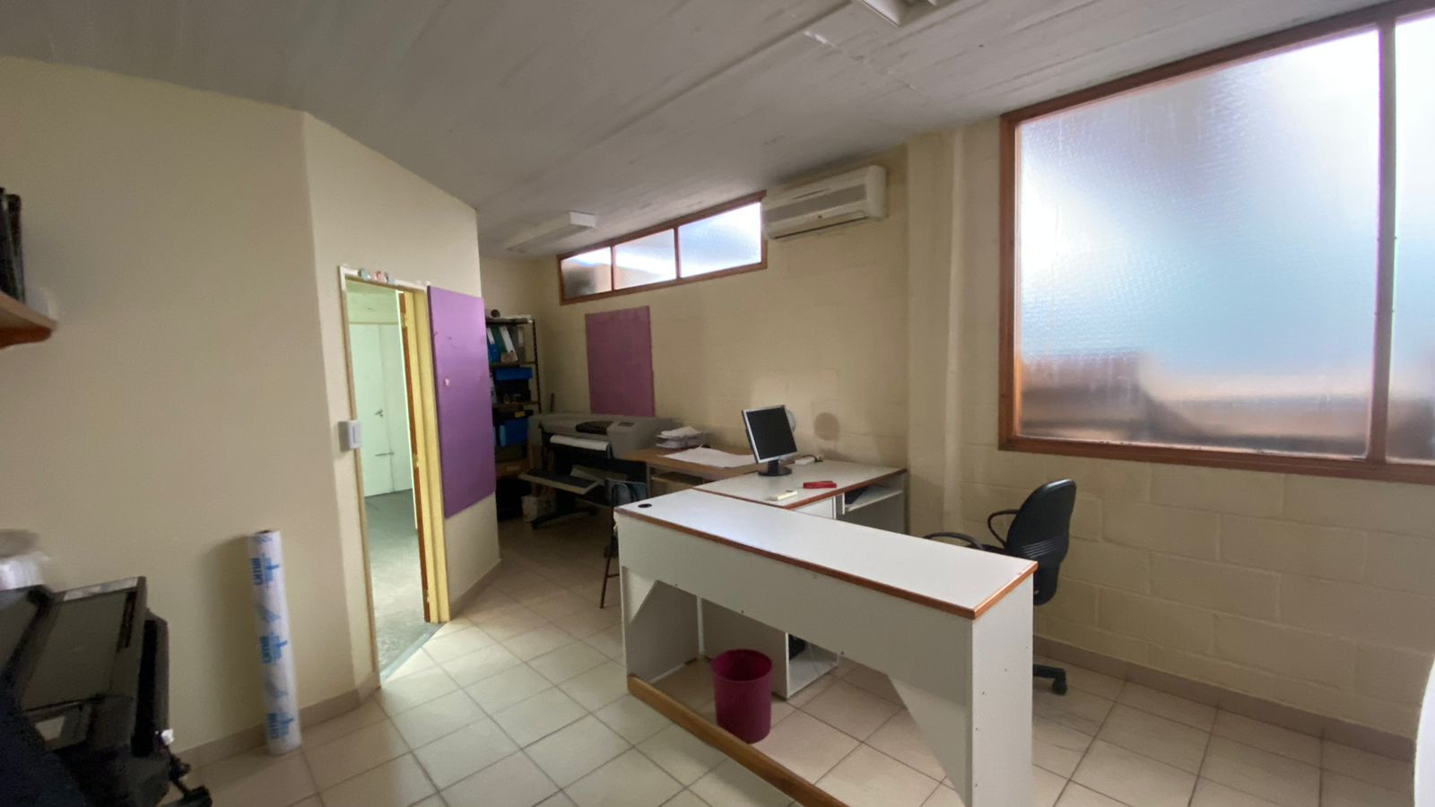 1506 undiano, Bahía Blanca, Buenos Aires, 8000, 14 Rooms Rooms,3 BathroomsBathrooms,Oficina,Alquiler,undiano,1607