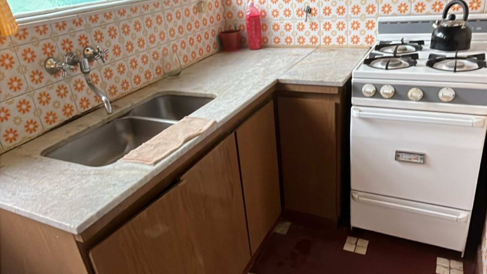 578 Lauquen, Bahía Blanca, Buenos Aires, 8000, 1 Bedroom Bedrooms, 0 ,1 BathroomBathrooms,Casa,Alquiler,Lauquen ,0,1608