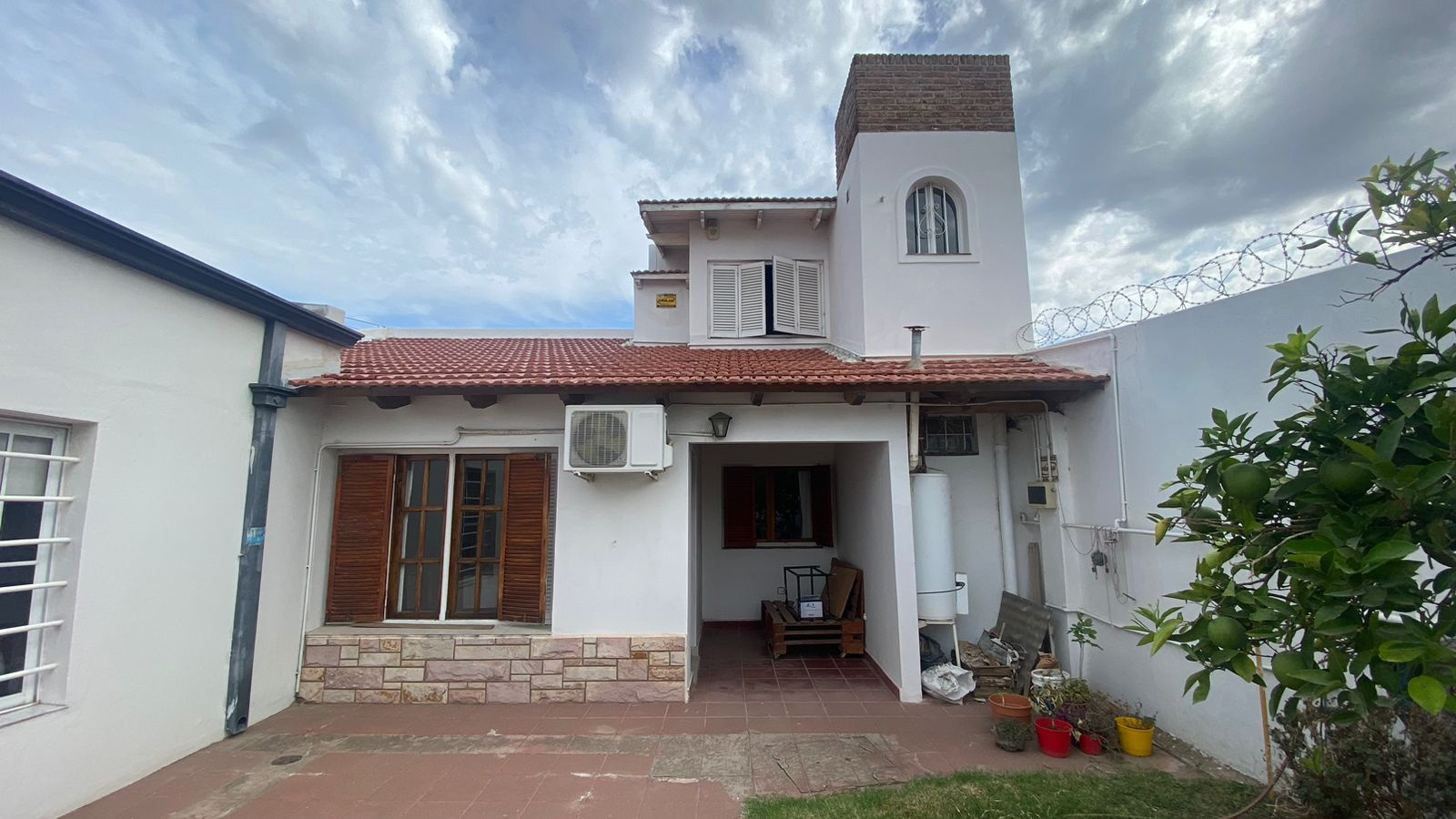 2464 Terrada, Bahía Blanca, Buenos Aires, 8000, 3 Bedrooms Bedrooms, ,2 BathroomsBathrooms,Casa,Venta,Terrada,1651