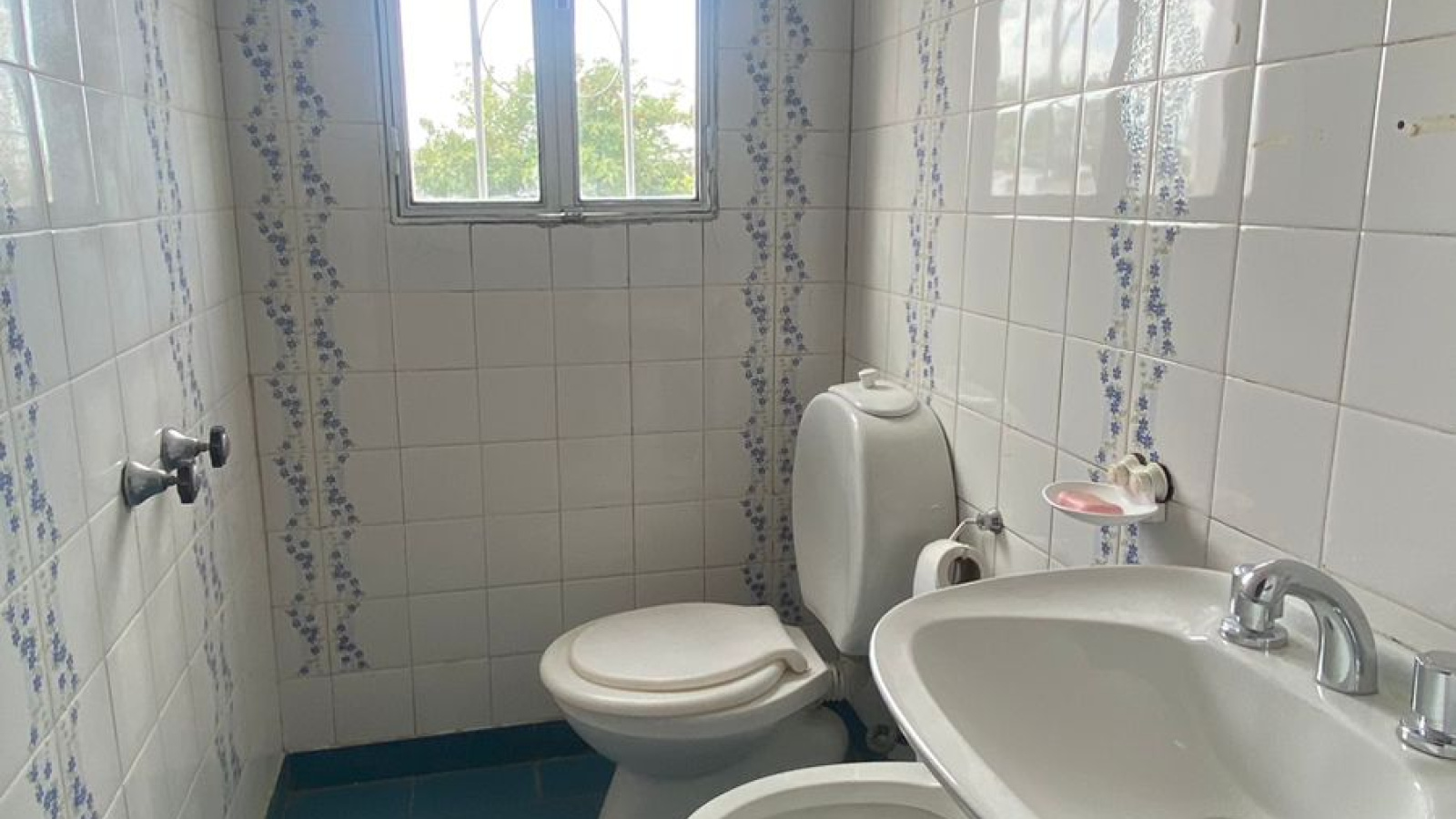 2464 Terrada, Bahía Blanca, Buenos Aires, 8000, 3 Bedrooms Bedrooms, ,2 BathroomsBathrooms,Casa,Venta,Terrada,1651