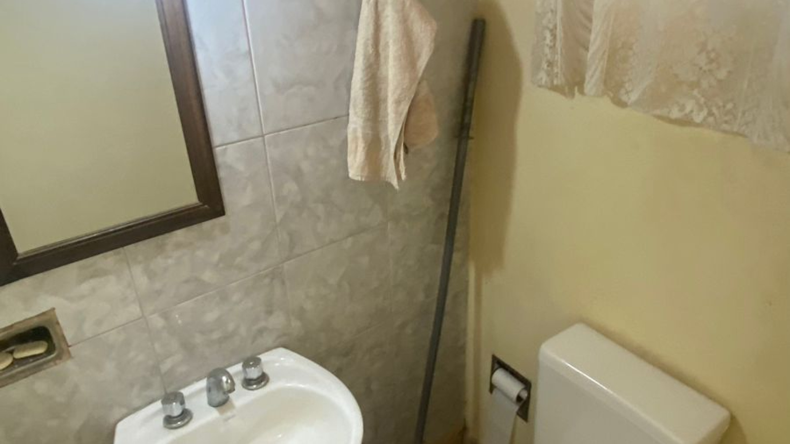 2464 Terrada, Bahía Blanca, Buenos Aires, 8000, 3 Bedrooms Bedrooms, ,2 BathroomsBathrooms,Casa,Venta,Terrada,1651