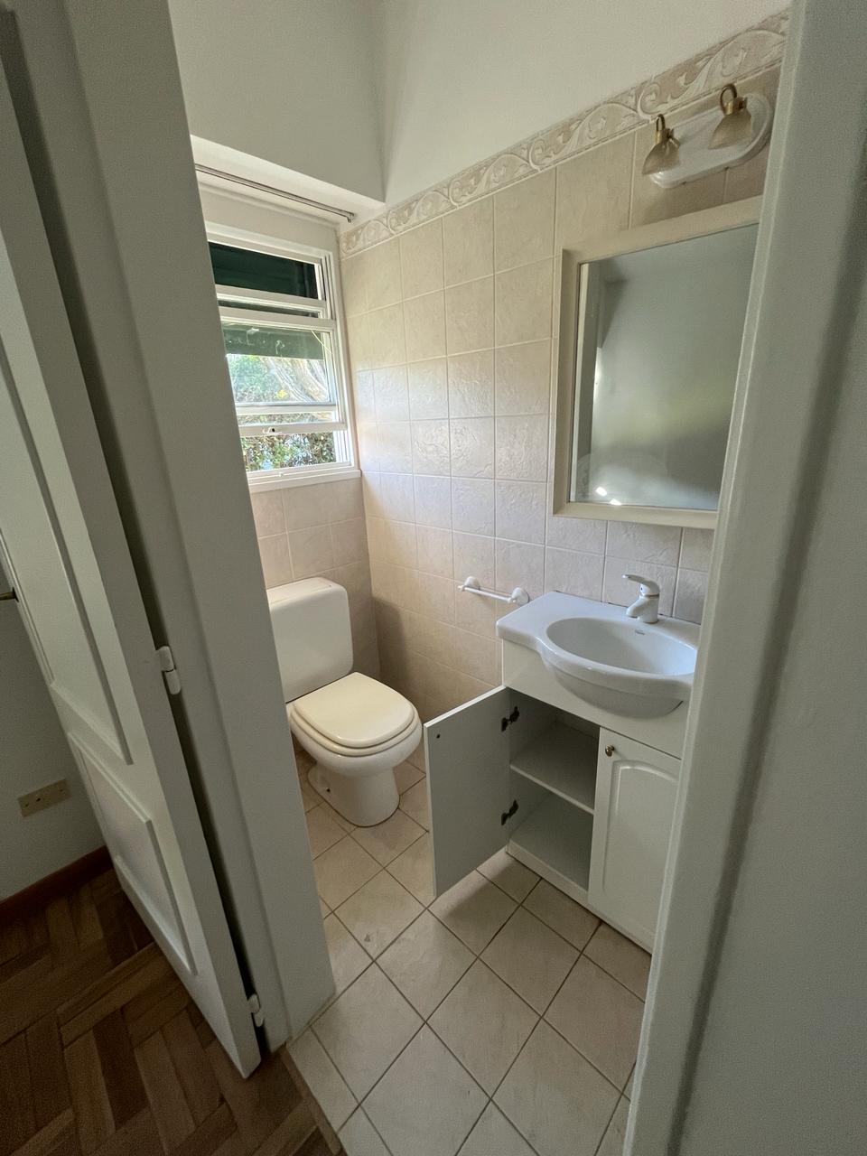 96 Los Horneros, Bahía Blanca, Buenos Aires, 8000, 3 Bedrooms Bedrooms, 0 ,2 BathroomsBathrooms,Casa,Alquiler,Los Horneros ,0,1654