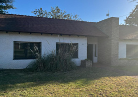 96 Los Horneros, Bahía Blanca, Buenos Aires, 8000, 3 Bedrooms Bedrooms, 0 ,2 BathroomsBathrooms,Casa,Alquiler,Los Horneros ,0,1654