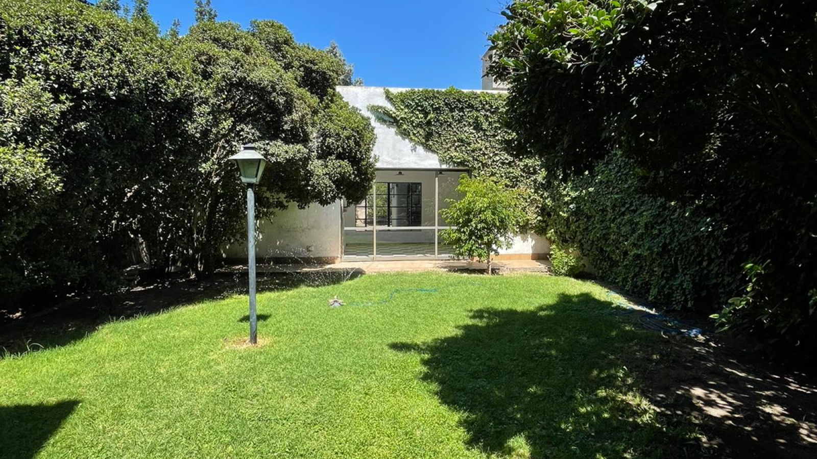 636 Tucuman, Bahía Blanca, Buenos Aires, 8000, 4 Bedrooms Bedrooms, 0 ,2 BathroomsBathrooms,Casa,Alquiler,Tucuman ,0,1674