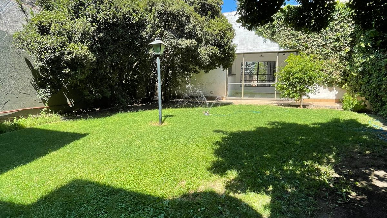 636 Tucuman, Bahía Blanca, Buenos Aires, 8000, 4 Bedrooms Bedrooms, 0 ,2 BathroomsBathrooms,Casa,Alquiler,Tucuman ,0,1674