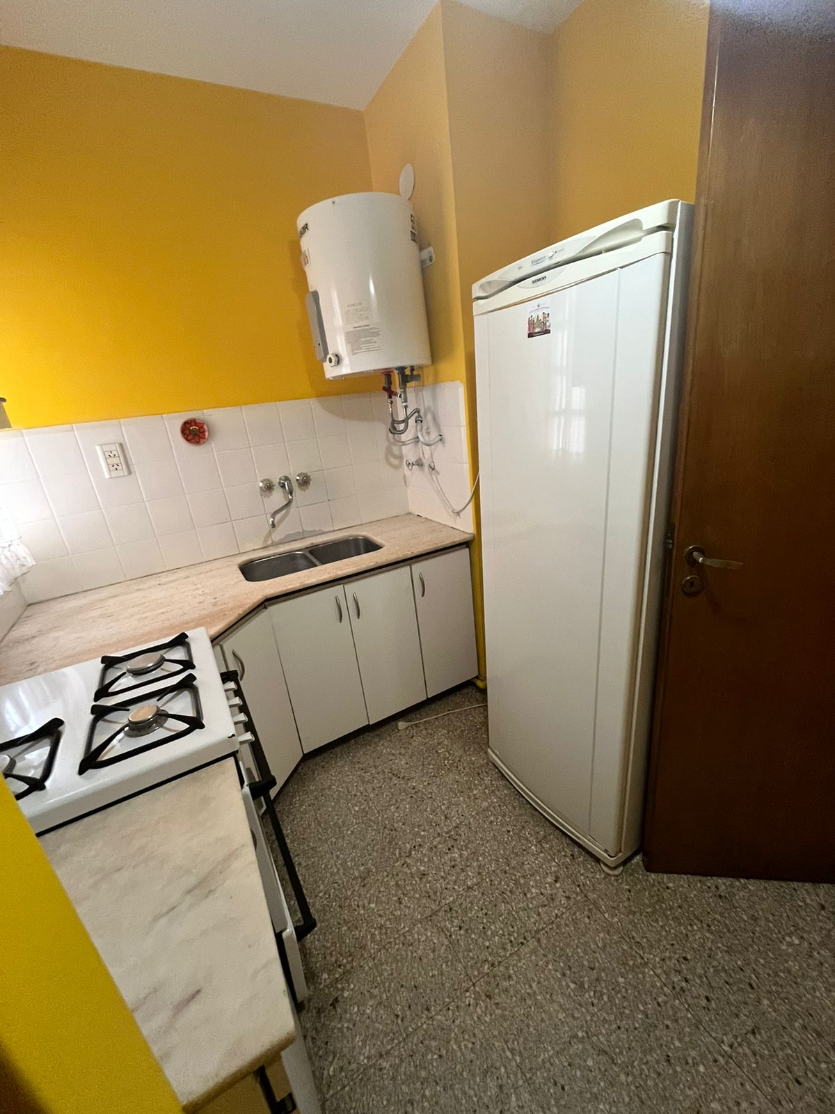 37 11 de Abril, Bahia Blanca, Buenos Aires, 8000, 2 Bedrooms Bedrooms, ,2 BathroomsBathrooms,Departamento,Alquiler,11 de Abril,10,1680