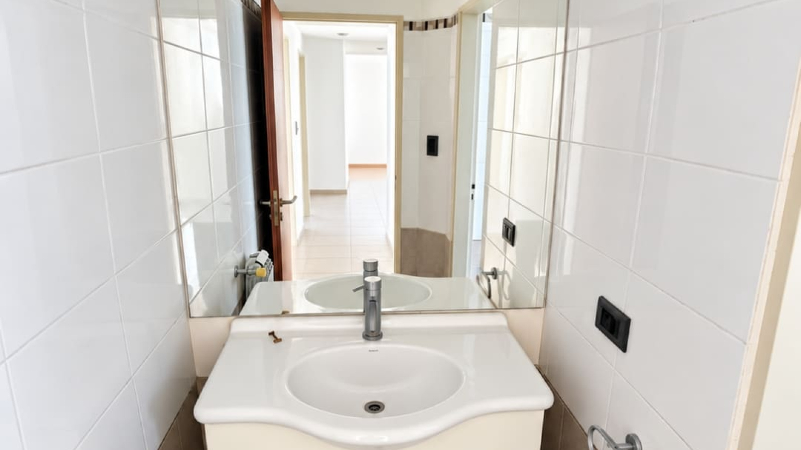 168 Lamadrid, Bahia Blanca, Buenos Aires, 8000, 2 Bedrooms Bedrooms, 0 ,2 BathroomsBathrooms,Departamento,Venta,Lamadrid,0,1774
