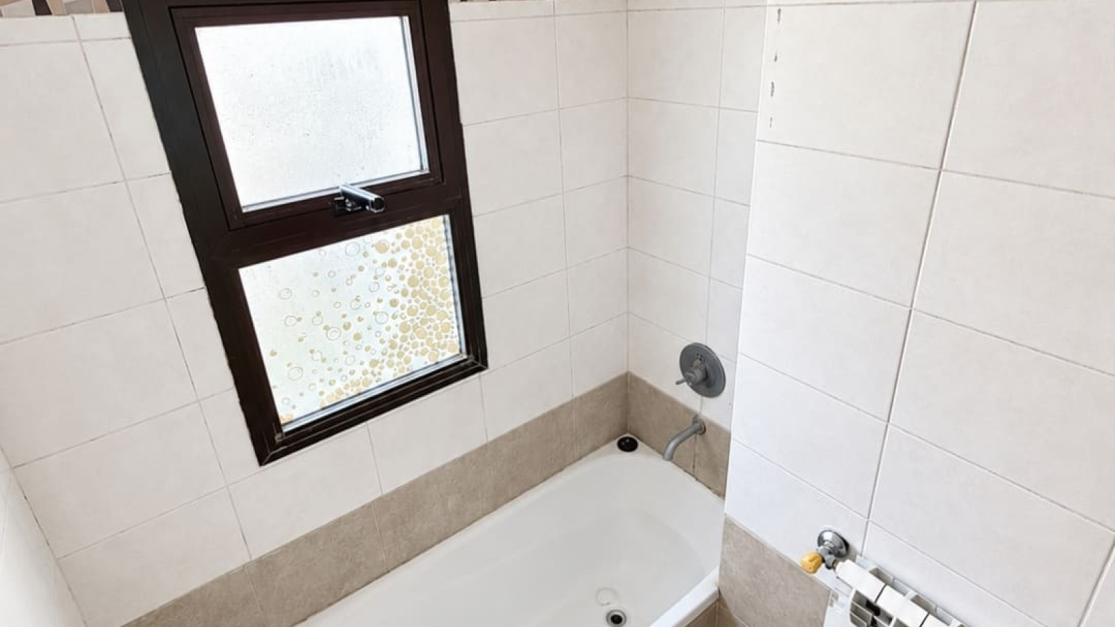 168 Lamadrid, Bahia Blanca, Buenos Aires, 8000, 2 Bedrooms Bedrooms, 0 ,2 BathroomsBathrooms,Departamento,Venta,Lamadrid,0,1774