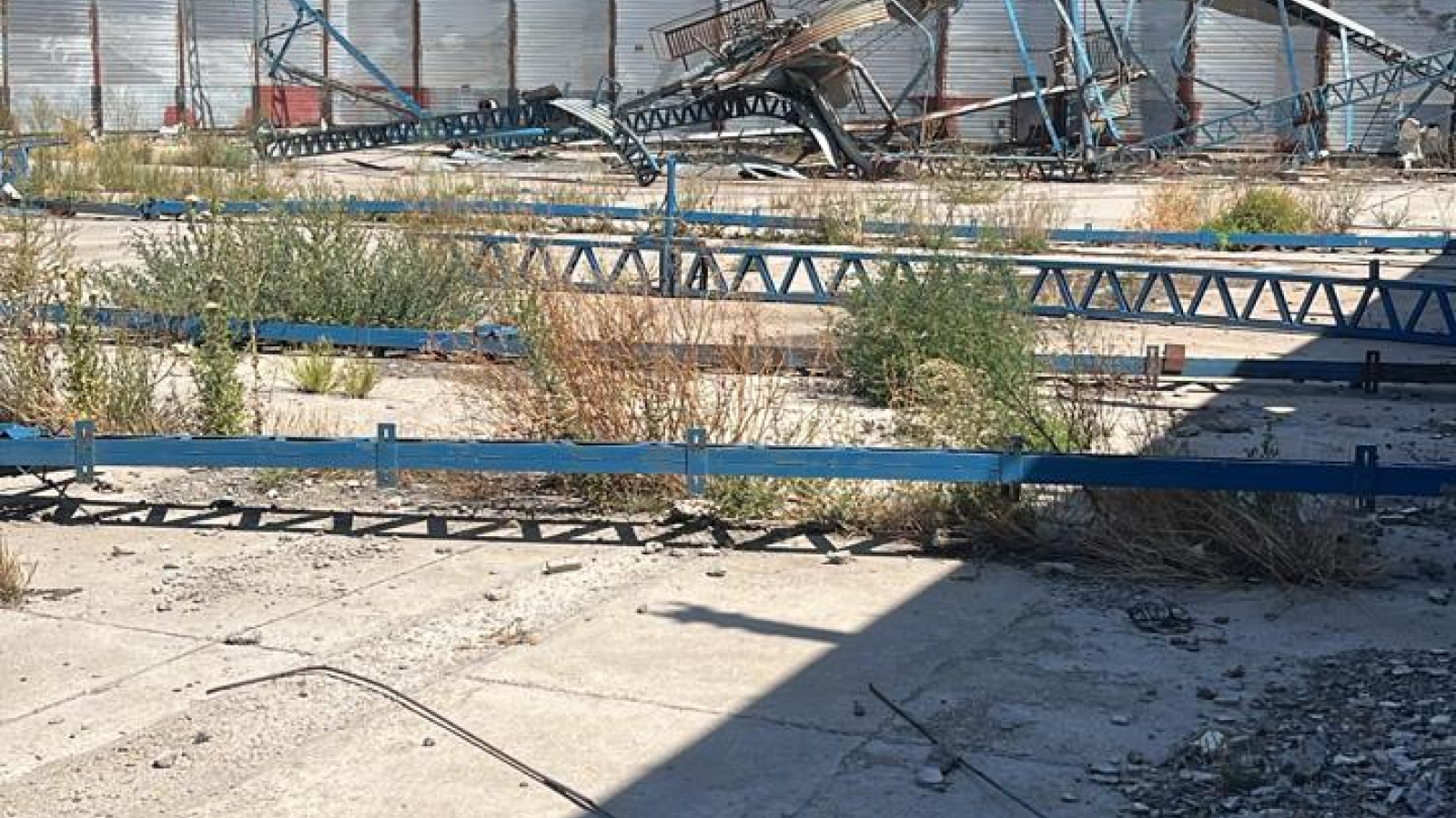 Av. Francisco Perito Ver másno, Frente a Terminal Bah, Bahia Blanca, Bahía Blanca, Buenos Aires, 8000, 0 , 0 ,0,Galpon/Deposito,Venta,Av. Francisco Perito Moreno, Frente a Terminal Bah,0,1802