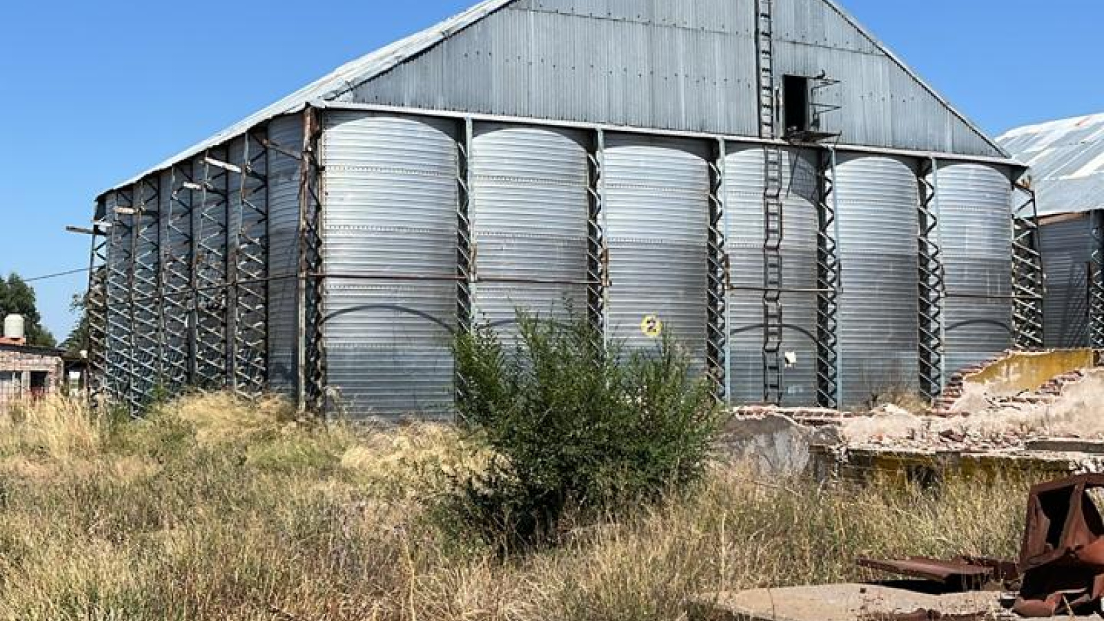 Av. Francisco Perito Ver másno, Frente a Terminal Bah, Bahia Blanca, Bahía Blanca, Buenos Aires, 8000, 0 , 0 ,0,Galpon/Deposito,Venta,Av. Francisco Perito Moreno, Frente a Terminal Bah,0,1802