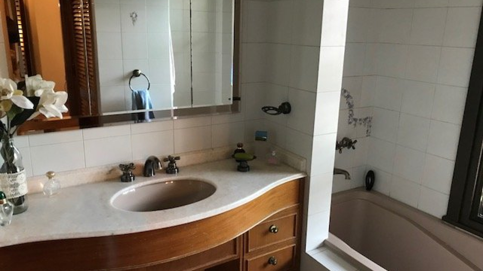 554 Rodriguez, BAHIA BLANCA, Buenos Aires, 8000, 4 Bedrooms Bedrooms, ,4 BathroomsBathrooms,Casa,Venta,Rodriguez,1811