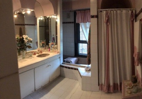 554 Rodriguez, BAHIA BLANCA, Buenos Aires, 8000, 4 Bedrooms Bedrooms, ,4 BathroomsBathrooms,Casa,Venta,Rodriguez,1811