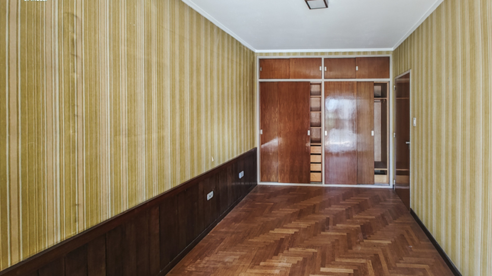 196 Sarmiento, Bahia Blanca, Buenos Aires, 8000, 4 Bedrooms Bedrooms, ,3 BathroomsBathrooms,Departamento,Venta,Sarmiento,5,1814