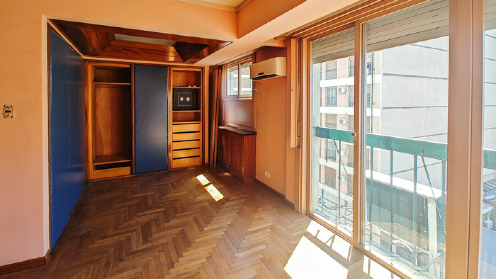 196 Sarmiento, Bahia Blanca, Buenos Aires, 8000, 4 Bedrooms Bedrooms, ,3 BathroomsBathrooms,Departamento,Venta,Sarmiento,5,1814