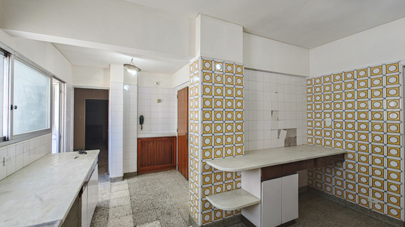196 Sarmiento, Bahia Blanca, Buenos Aires, 8000, 4 Bedrooms Bedrooms, ,3 BathroomsBathrooms,Departamento,Venta,Sarmiento,5,1814