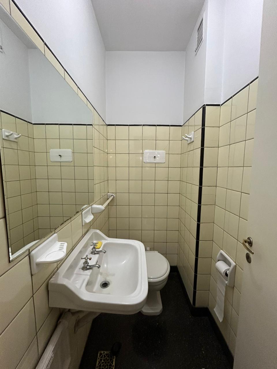 196 Sarmiento, Bahia Blanca, Buenos Aires, 8000, 3 Bedrooms Bedrooms, ,3 BathroomsBathrooms,Departamento,Alquiler,Sarmiento,10,1820