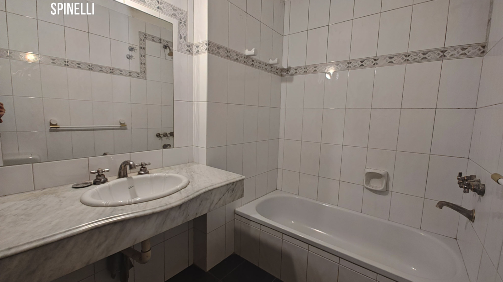 1240 Zapiola, Bahia Blanca, Buenos Aires, 8000, 2 Bedrooms Bedrooms, ,1 BathroomBathrooms,Casa,Venta,Zapiola,1838