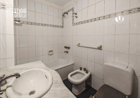 1240 Zapiola, Bahia Blanca, Buenos Aires, 8000, 2 Bedrooms Bedrooms, ,1 BathroomBathrooms,Casa,Venta,Zapiola,1838