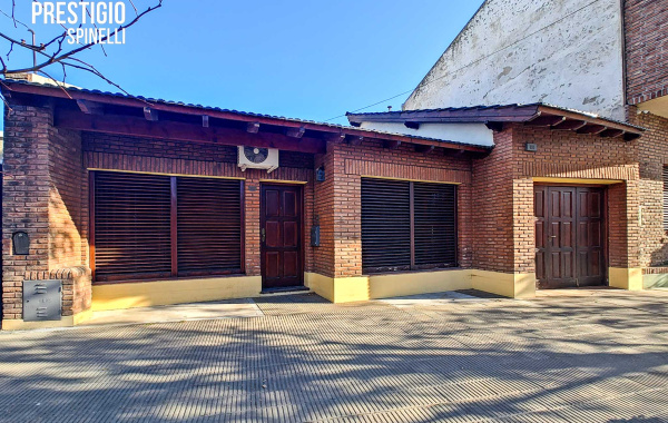 1240 Zapiola, Bahia Blanca, Buenos Aires, 8000, 2 Bedrooms Bedrooms, ,1 BathroomBathrooms,Casa,Venta,Zapiola,1838
