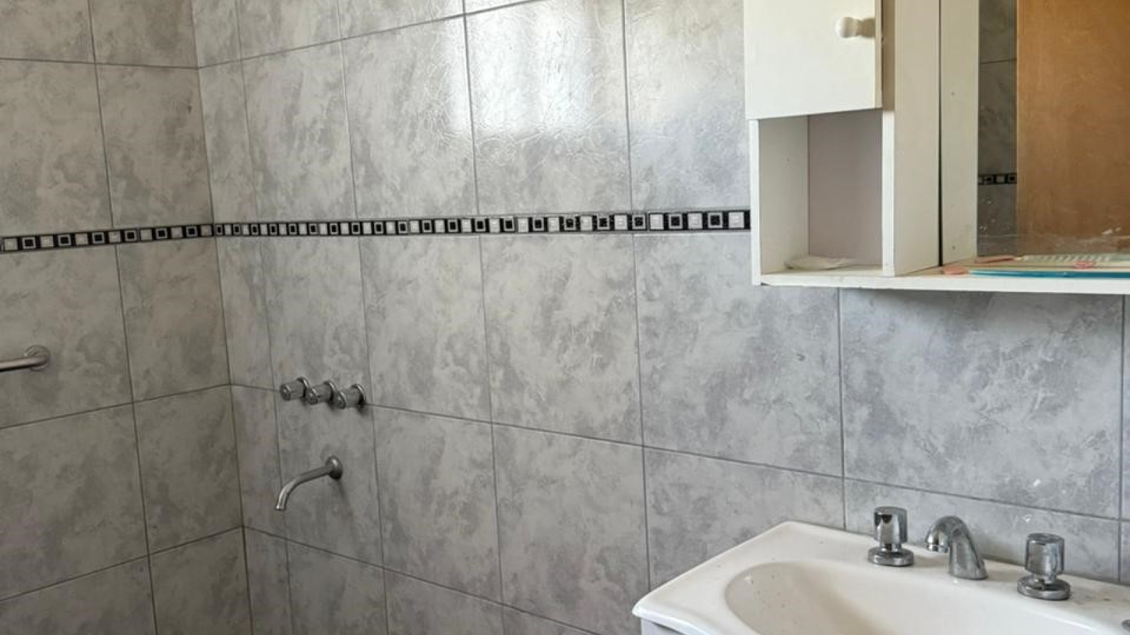 1262 los adobes, bahia blanca, Bahia Blanca, Buenos Aires, 8000, 2 Bedrooms Bedrooms, 3 Rooms Rooms,1 BathroomBathrooms,Casa,Venta,los adobes,1846