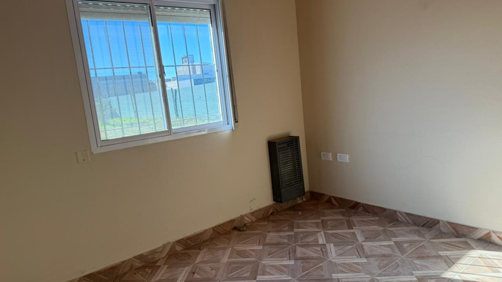 1262 los adobes, bahia blanca, Bahia Blanca, Buenos Aires, 8000, 2 Bedrooms Bedrooms, 3 Rooms Rooms,1 BathroomBathrooms,Casa,Venta,los adobes,1846