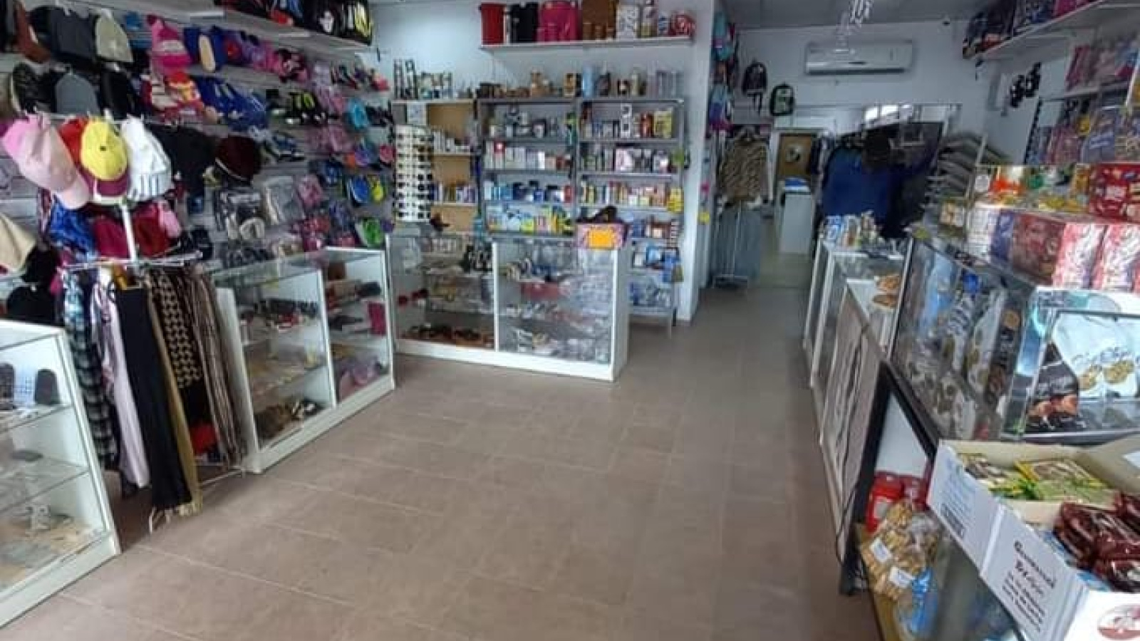3621 Rincon, Bahia Blanca, Buenos Aires, 8000, ,Local comercial,Venta,Rincon,1850