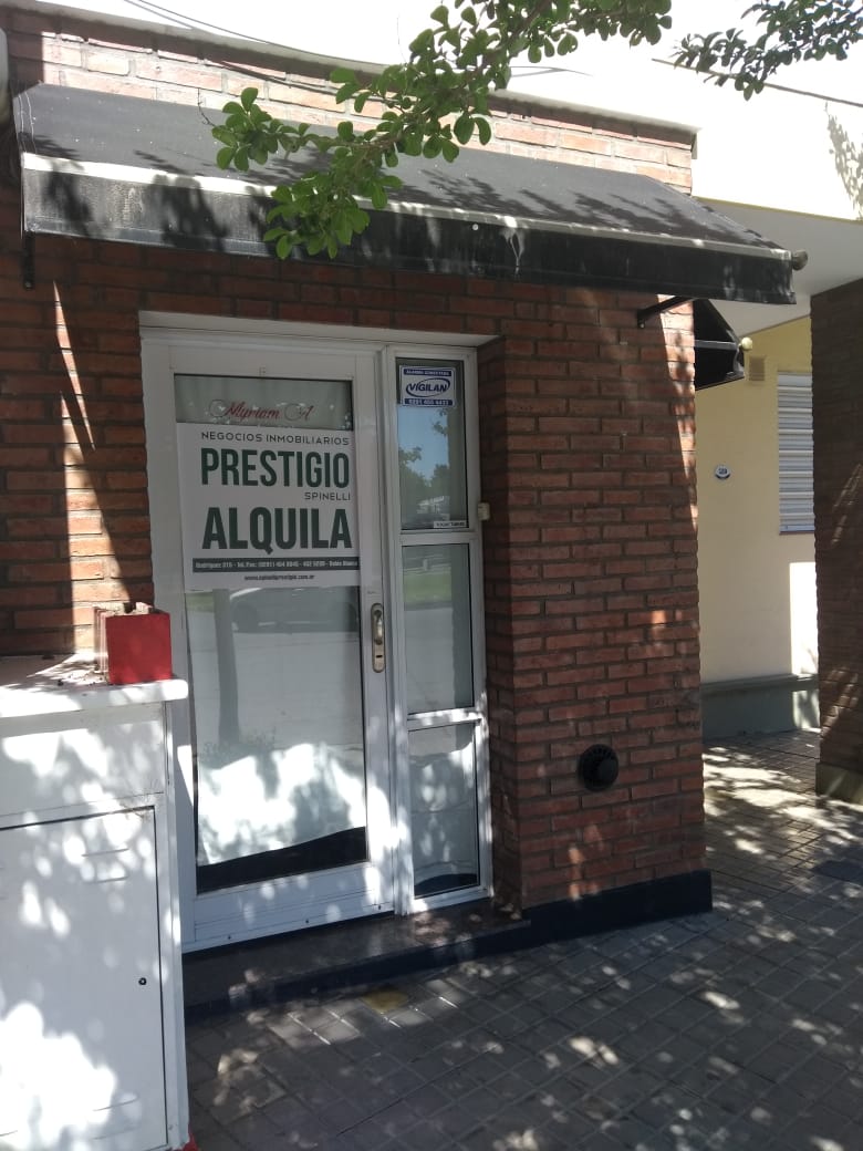 576 Urquiza, Bahia Blanca, Buenos Aires, 8000, 0 , 1 Room Rooms,0,Local comercial,Alquiler,Urquiza,0,1875