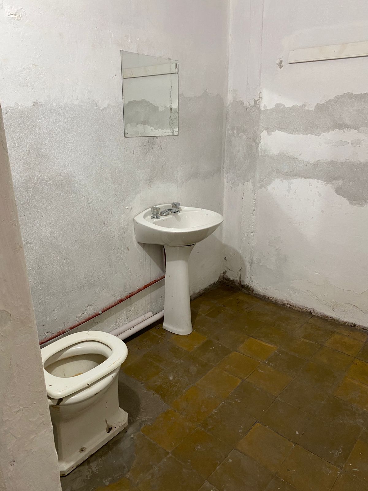 545 Namuncura, bahia blanca, Buenos Aires, 8000, 0 , 5 Rooms Rooms,1 BathroomBathrooms,Galpon/Deposito,Alquiler,Namuncura ,0,1877