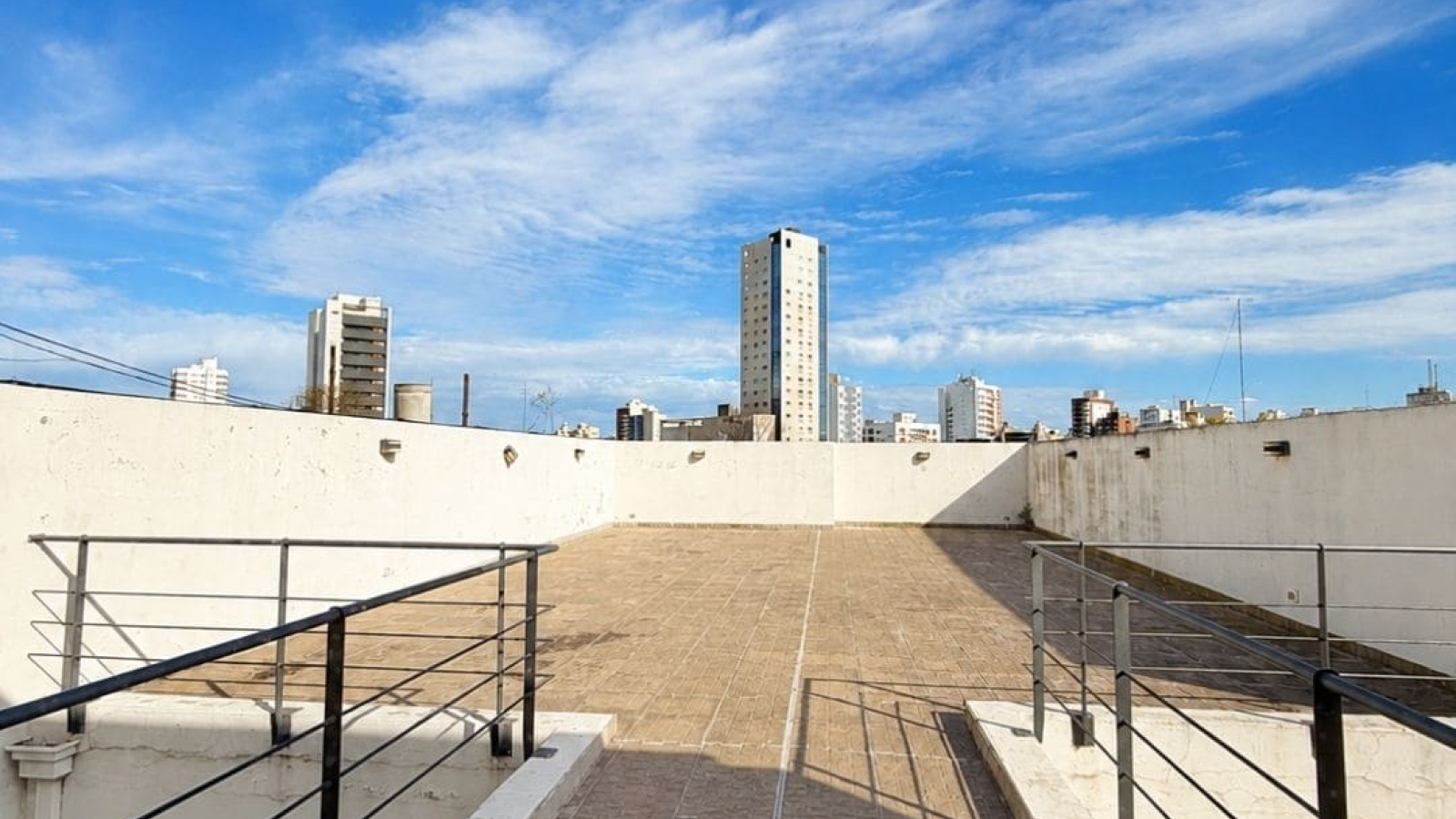 757 Avenida General Cerri, Bahía Blanca, Buenos Aires, 8000, 0 , 0 ,0,Oficina,Alquiler,Avenida General Cerri,0,1083