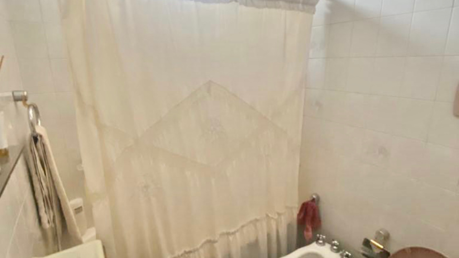 775 Villarino, BAHIA BLANCA, Buenos Aires, 8000, 3 Bedrooms Bedrooms, 0 ,2 BathroomsBathrooms,Casa,Venta,Villarino ,0,1880