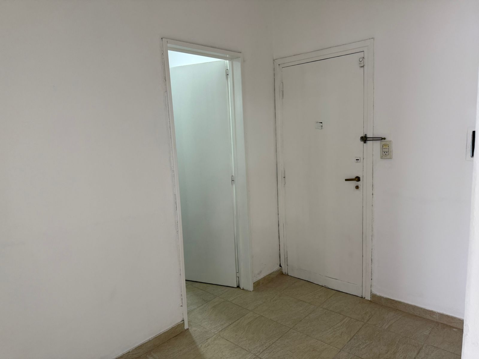 262 Soler, Bahia Blanca, Bahia Blanca, Buenos Aires, 8000, 1 Bedroom Bedrooms, 2 Rooms Rooms,1 BathroomBathrooms,Departamento,Venta,Soler,0,1886