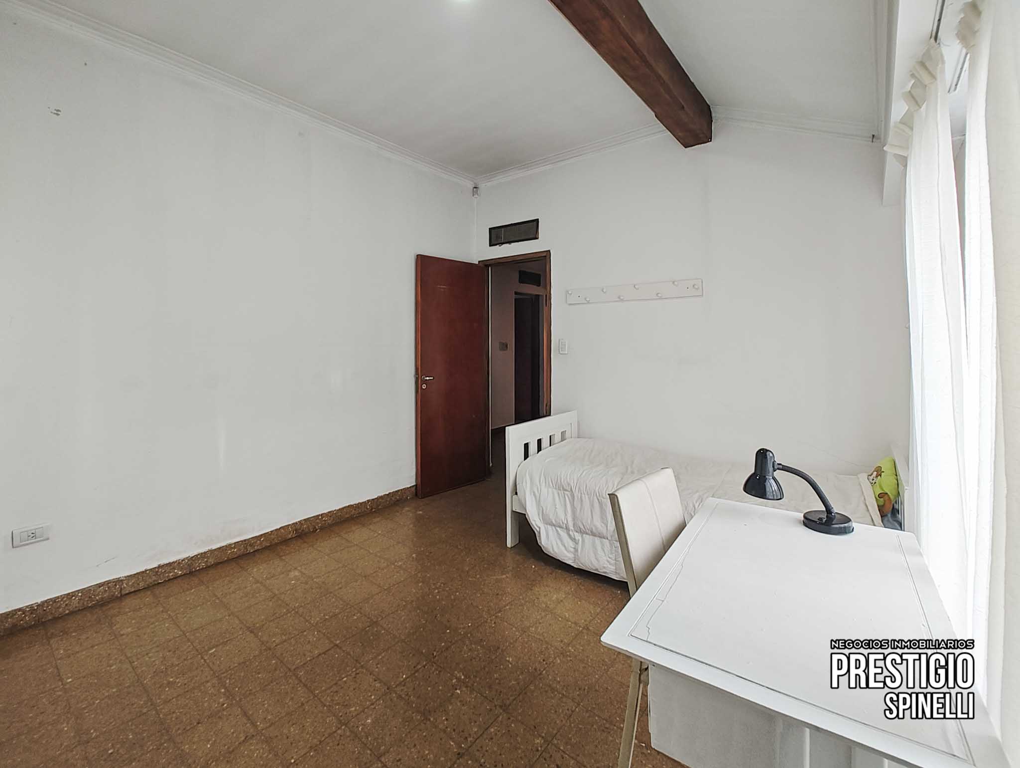 325 Las Lomas, Bahia Blanca, Buenos Aires, 8000, 4 Bedrooms Bedrooms, 0 ,2 BathroomsBathrooms,Casa,Venta,Las Lomas,0,1894