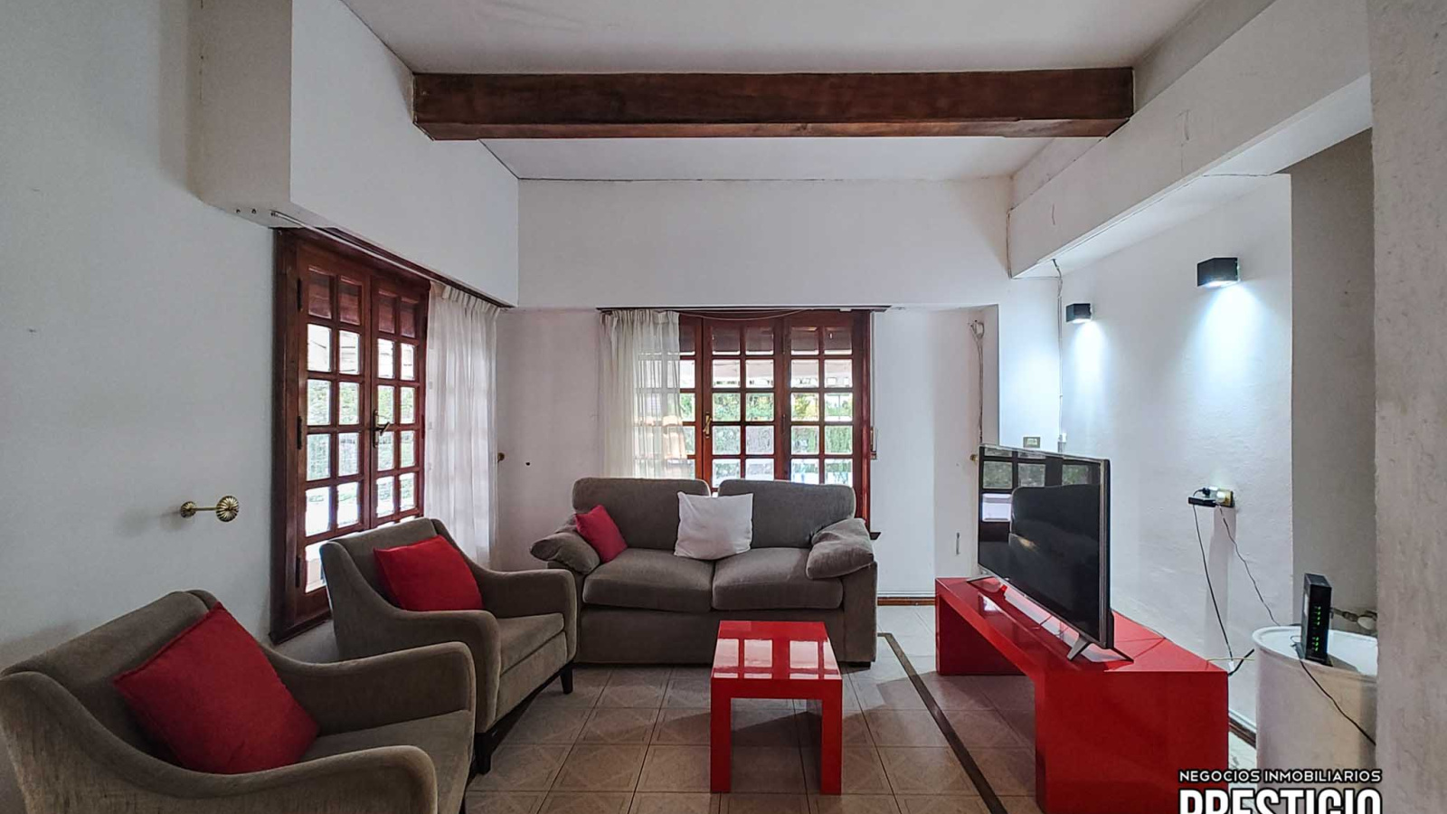 325 Las Lomas, Bahia Blanca, Buenos Aires, 8000, 4 Bedrooms Bedrooms, 0 ,2 BathroomsBathrooms,Casa,Venta,Las Lomas,0,1894