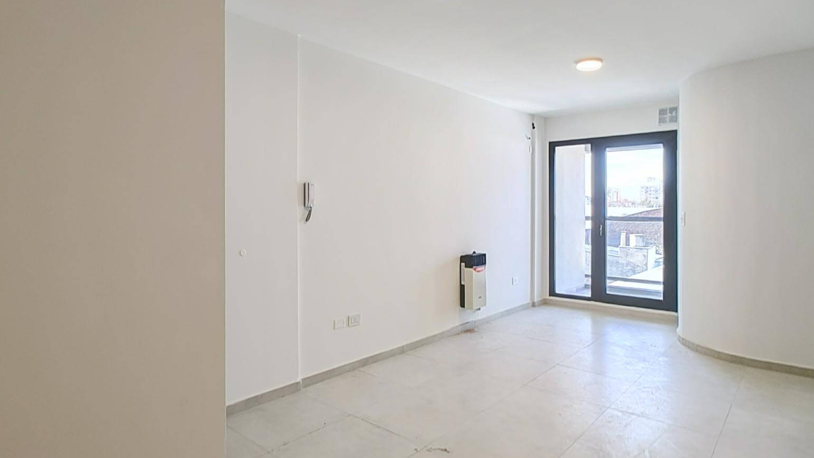 837 Güemes, Bahía Blanca, Buenos Aires, 8000, 1 Bedroom Bedrooms, 0 ,1 BathroomBathrooms,Departamento,Alquiler,Güemes ,0,1896