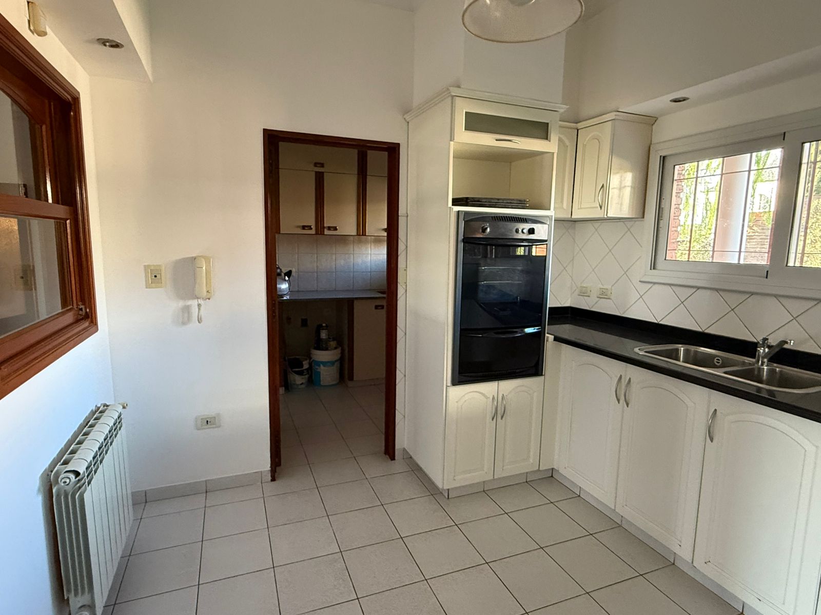 588 Gregorio de la Ferrere, Bahia Blanca, Buenos Aires, 3 Bedrooms Bedrooms, 0 ,3 BathroomsBathrooms,Casa,Venta,Gregorio de la Ferrere,0,1909