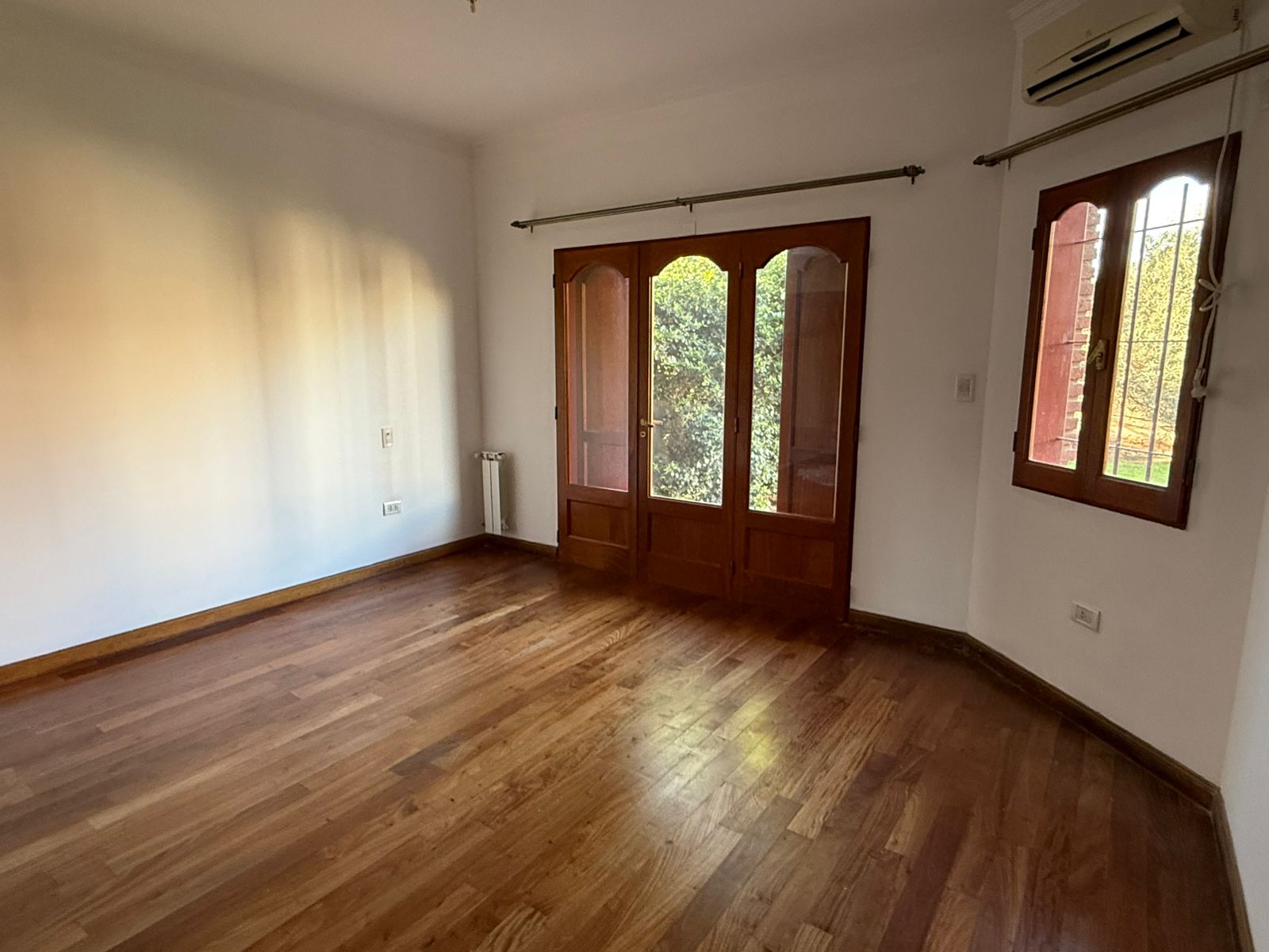 588 Gregorio de la Ferrere, Bahia Blanca, Buenos Aires, 3 Bedrooms Bedrooms, 0 ,3 BathroomsBathrooms,Casa,Venta,Gregorio de la Ferrere,0,1909