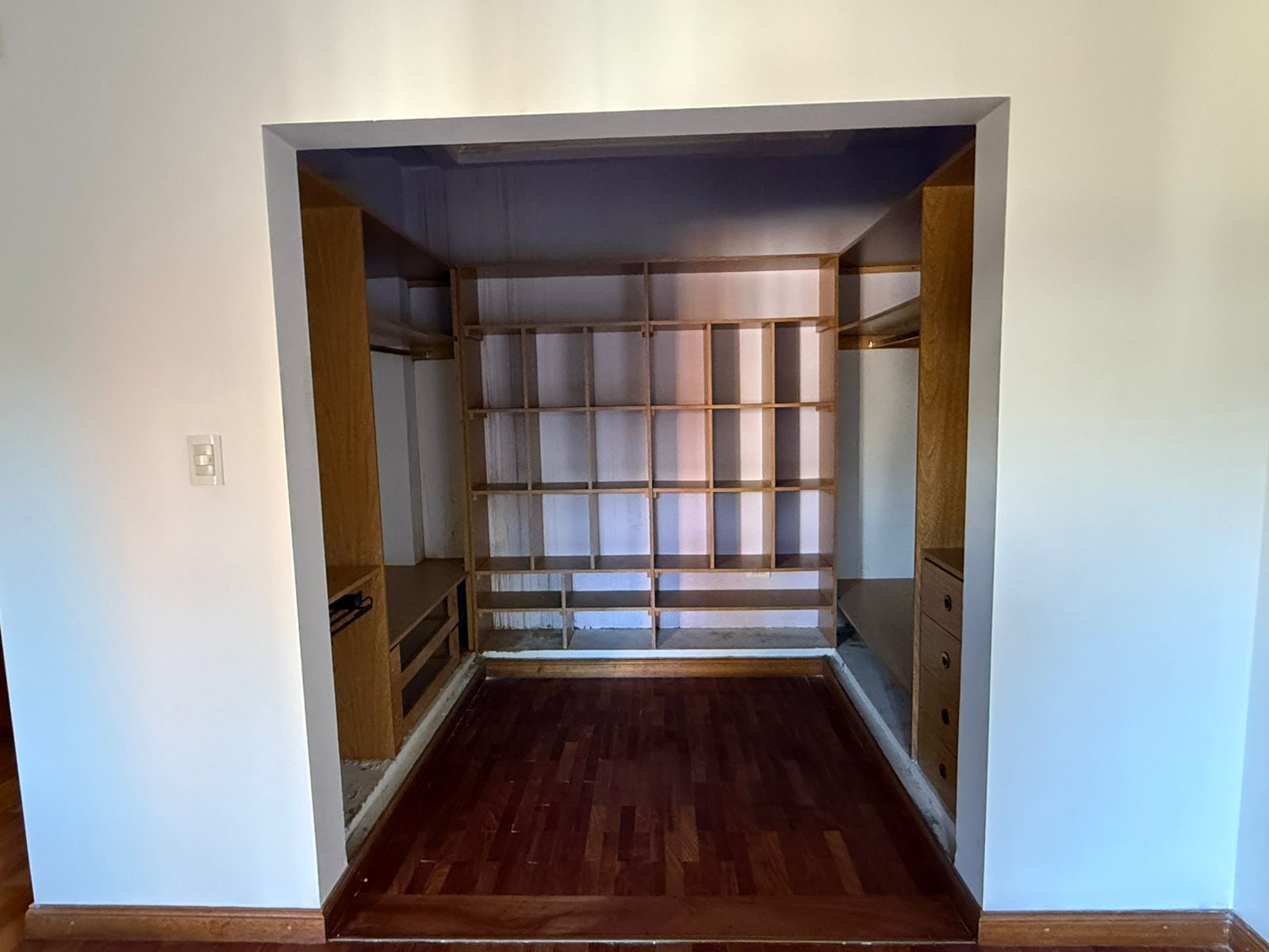 588 Gregorio de la Ferrere, Bahia Blanca, Buenos Aires, 3 Bedrooms Bedrooms, 0 ,3 BathroomsBathrooms,Casa,Venta,Gregorio de la Ferrere,0,1909