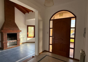588 Gregorio de la Ferrere, Bahia Blanca, Buenos Aires, 3 Bedrooms Bedrooms, 0 ,3 BathroomsBathrooms,Casa,Venta,Gregorio de la Ferrere,0,1909