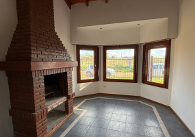 588 Gregorio de la Ferrere, Bahia Blanca, Buenos Aires, 3 Bedrooms Bedrooms, 0 ,3 BathroomsBathrooms,Casa,Venta,Gregorio de la Ferrere,0,1909